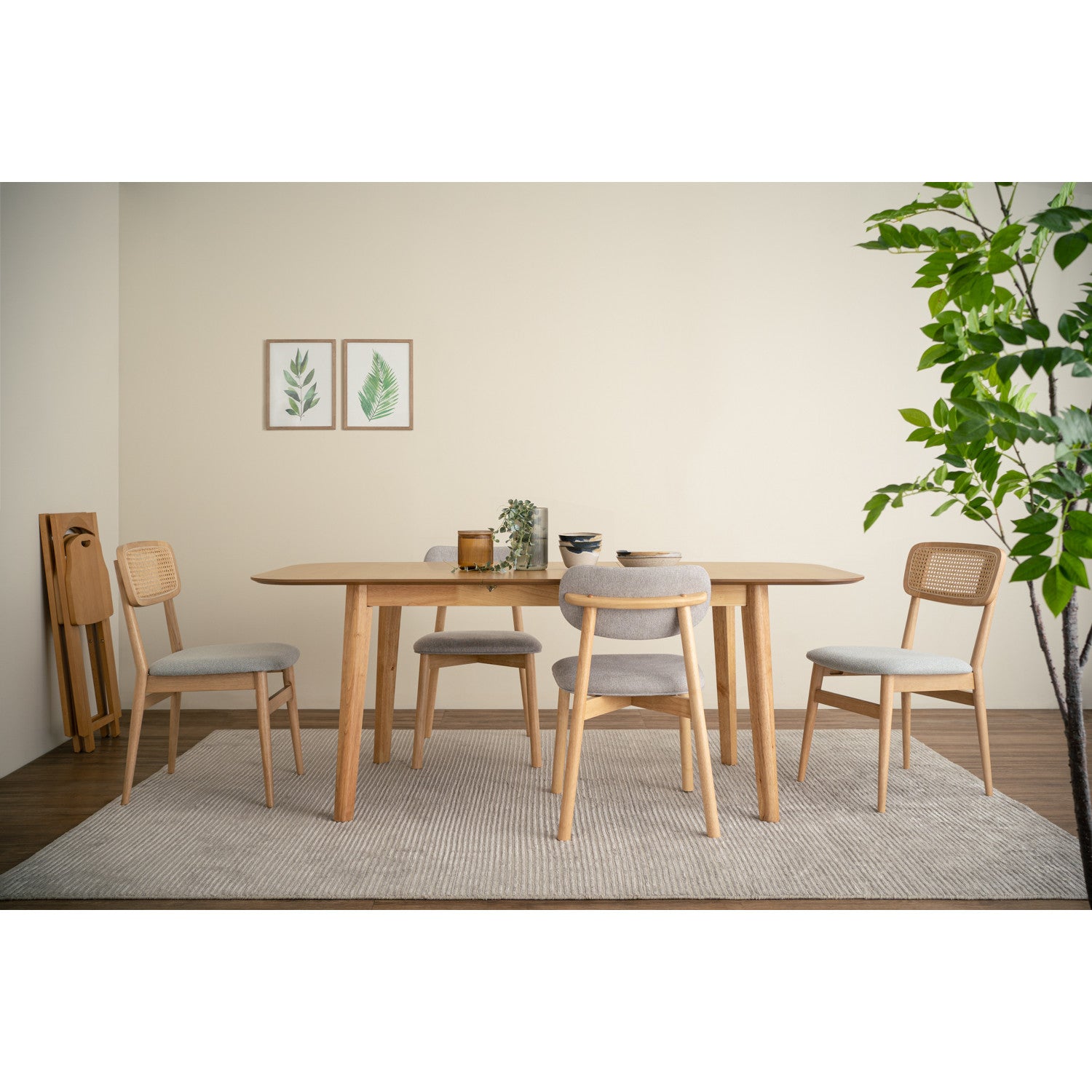 Luthen 900X1500+450 EXT Dining Table