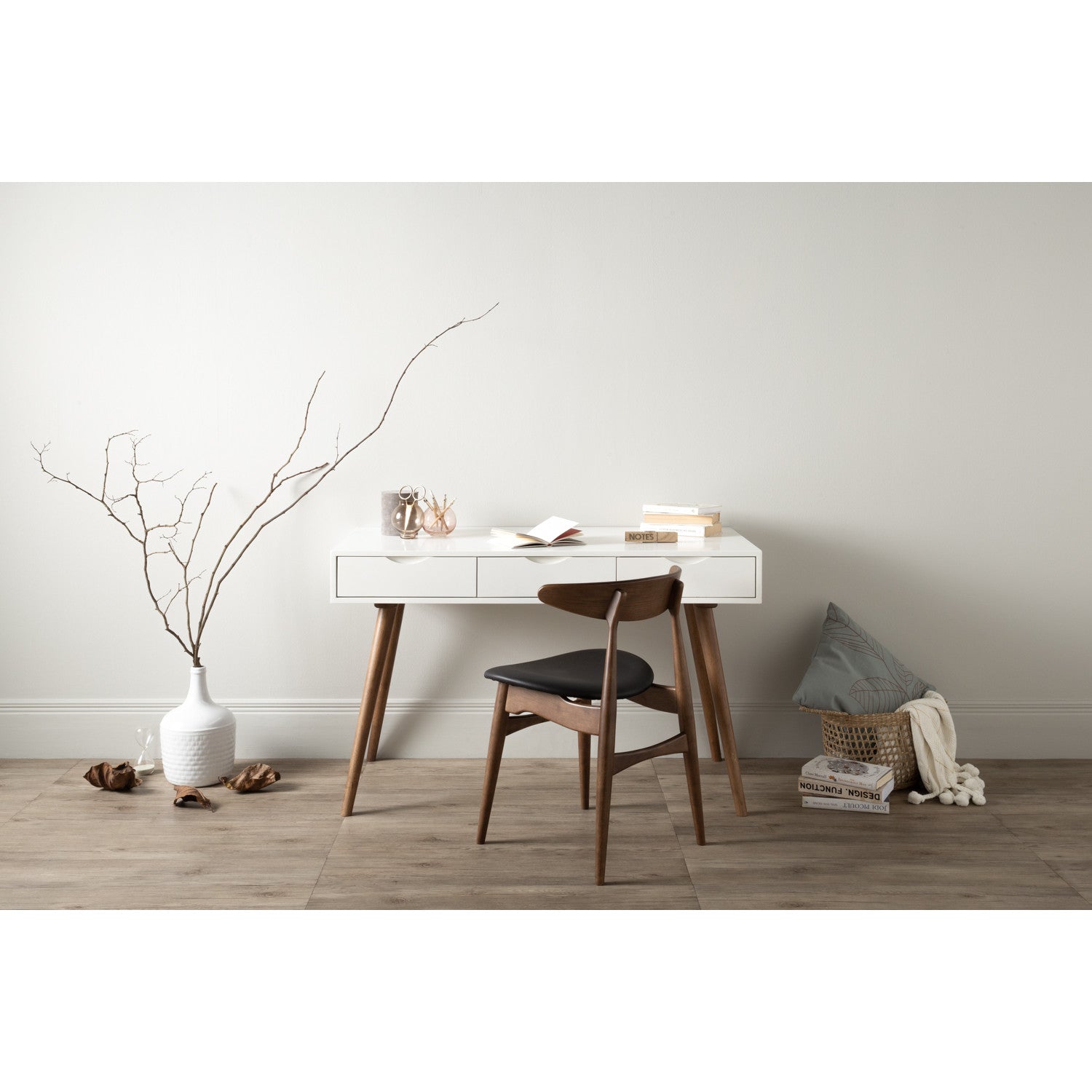 Vesna Dining Chair